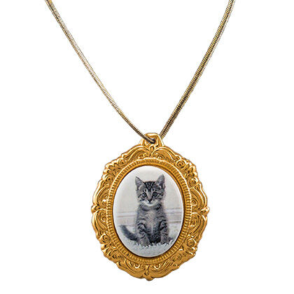 Pet Photo Porcelain Oval Locket 10K Gold Plated 1-3/16" X 1-1/2" B&W product detail number 1.0